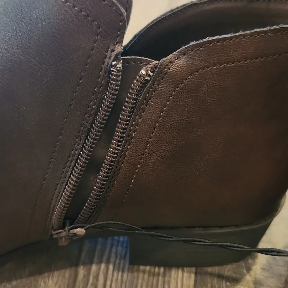 American Rag Cadee Ankle Bootie in‎ Brown Size 10